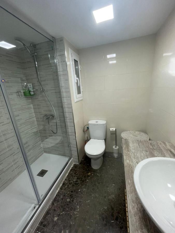 Family-Friendly Home In Central Barcelona 4Bdr Eksteriør billede