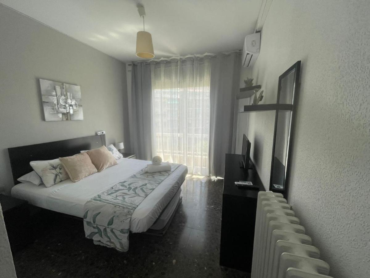 Family-Friendly Home In Central Barcelona 4Bdr Eksteriør billede