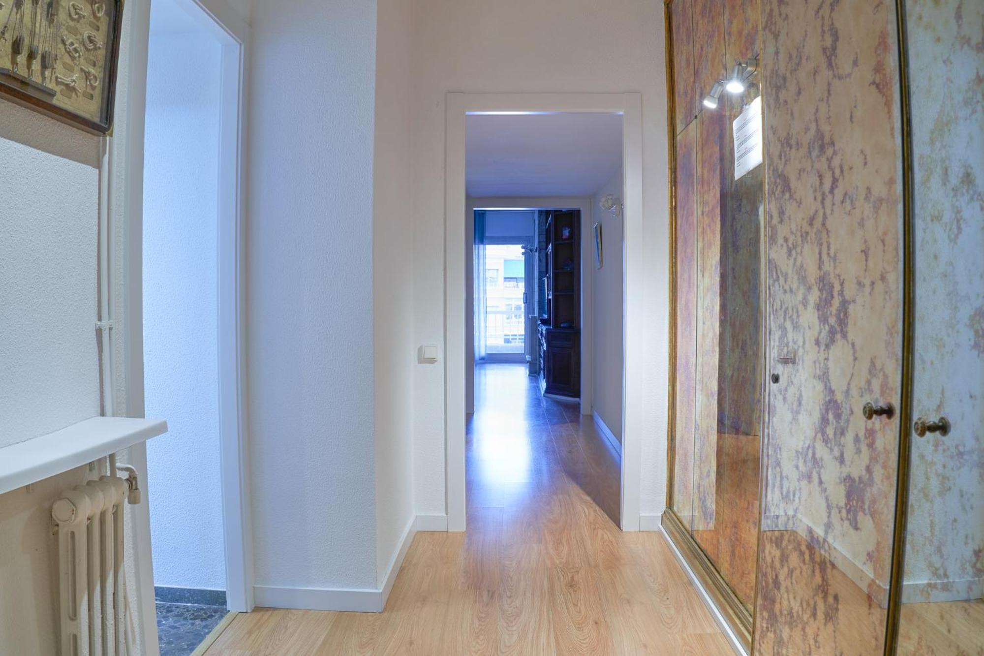 Family-Friendly Home In Central Barcelona 4Bdr Eksteriør billede