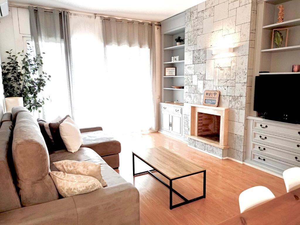 Family-Friendly Home In Central Barcelona 4Bdr Eksteriør billede