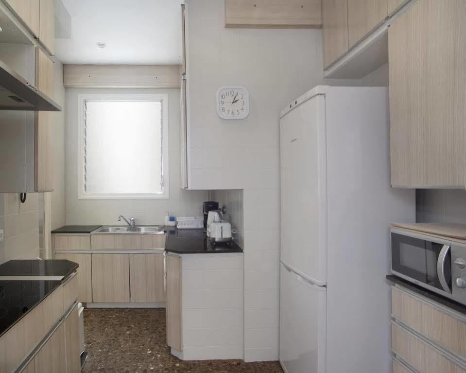 Family-Friendly Home In Central Barcelona 4Bdr Eksteriør billede